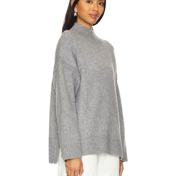 Sanctuary - Perfect Tunic Pullover Sweater in Ash Gray - Picture 4 of 4